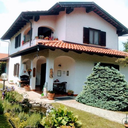 Il Laghetto Bed and Breakfast Torre Canavese Buitenkant foto