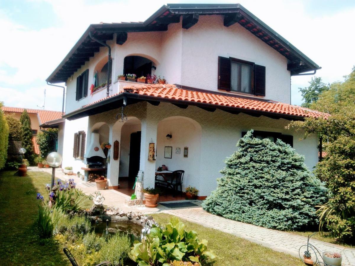 Il Laghetto Bed and Breakfast Torre Canavese Buitenkant foto